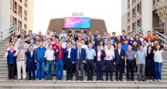 处处洋溢暖而熟悉的“回家”空气